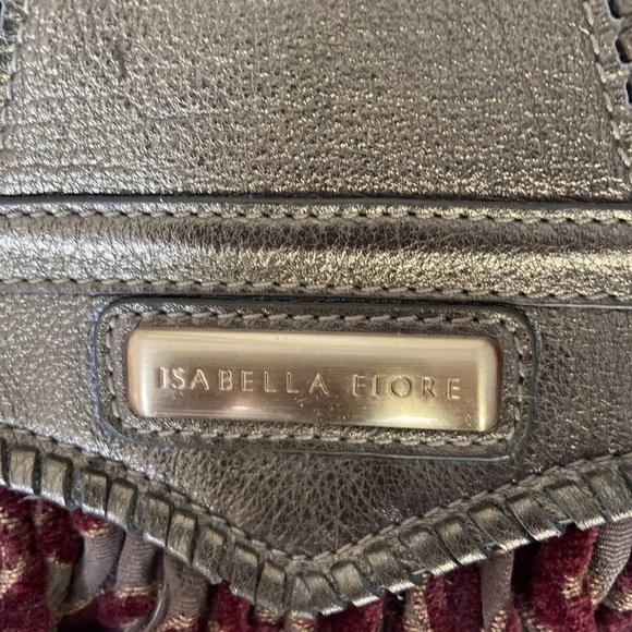 NWT Isabella Fiore Heirloom Bloom Kelsey Frame Ruby Carpet. - Picture 8 of 13